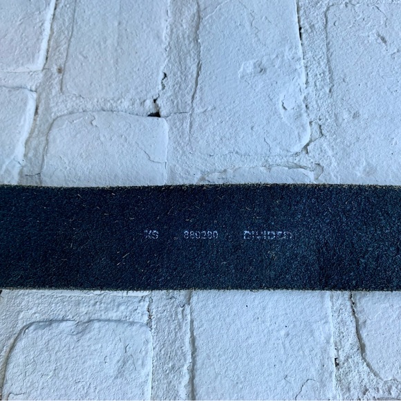 ✨Free Add-On✨ H&M Divided Belt - Picture 4 of 4